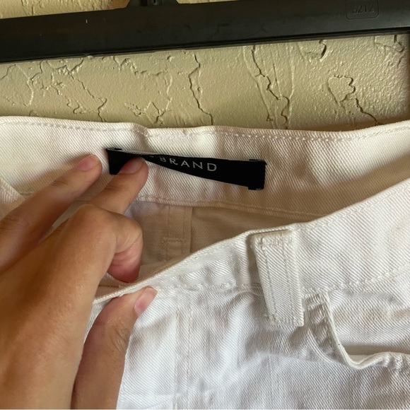 J. Brand‎ White Low Rise Shorts - Picture 8 of 8